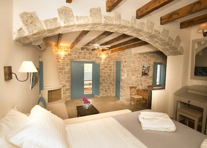 Petra Boutique Homes Villa Arginonda