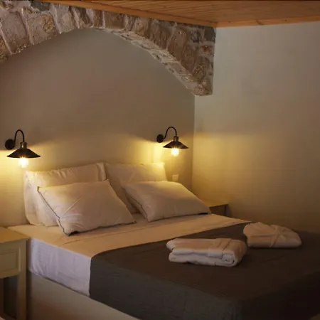 Petra Boutique Homes * Arginonda