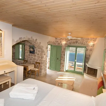 Villa Petra Boutique Homes *