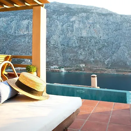 Villa Petra Boutique Homes *