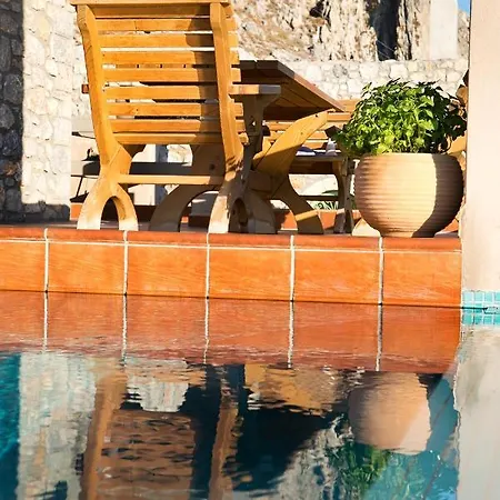 Petra Boutique Homes Arginonda