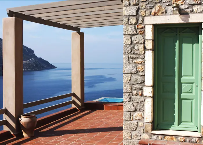 Villa Petra Boutique Homes *