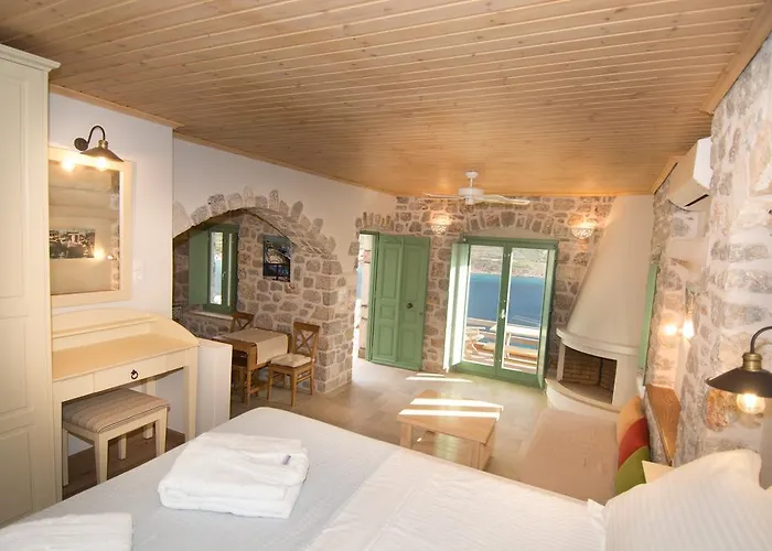 Villa Petra Boutique Homes *