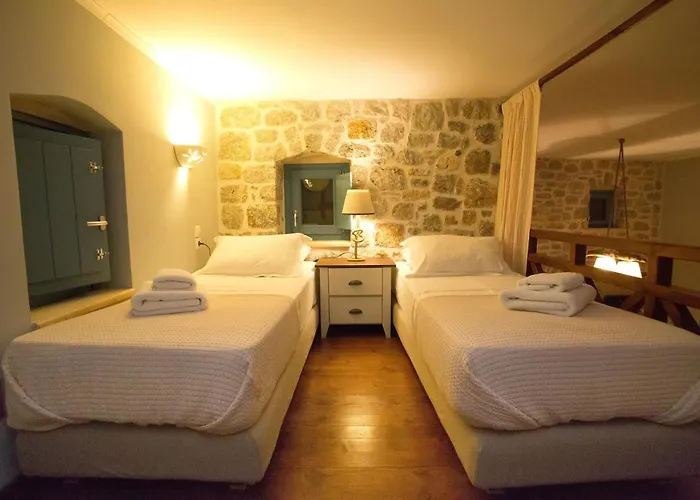 Villa Petra Boutique Homes *